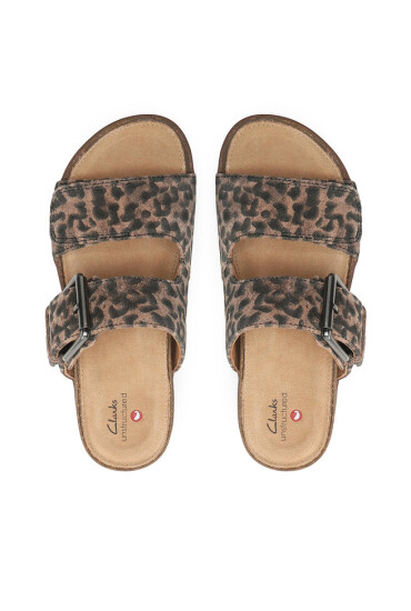 Clarks Чехли Elayne Ease 261657564 Leopard Print - Mera.bg