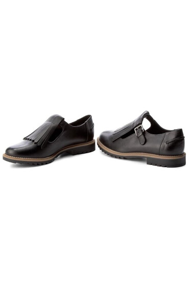 Clarks Обувки - Mera.bg
