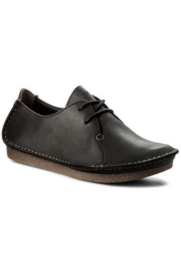Clarks Обувки - Mera.bg