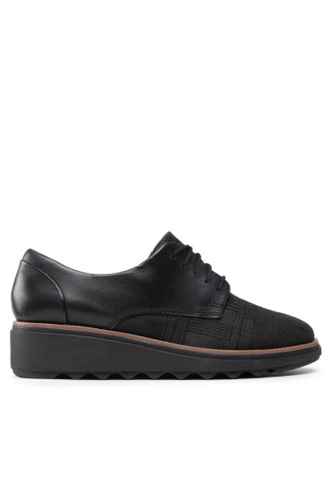 Clarks Обувки - Mera.bg
