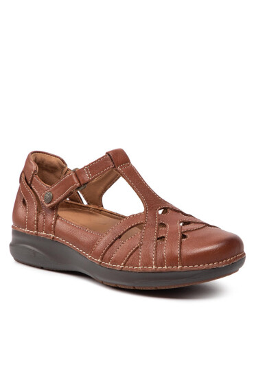 Clarks Обувки - Mera.bg