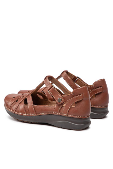 Clarks Обувки - Mera.bg