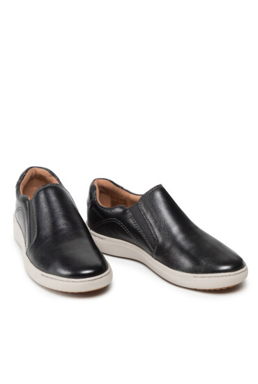Clarks Обувки - Mera.bg