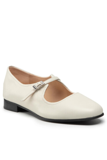 Clarks Обувки - Mera.bg
