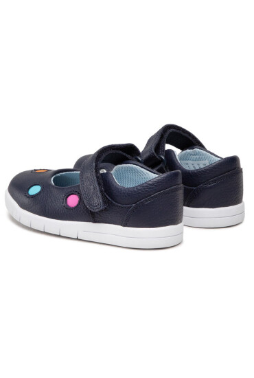 Clarks Обувки - Mera.bg