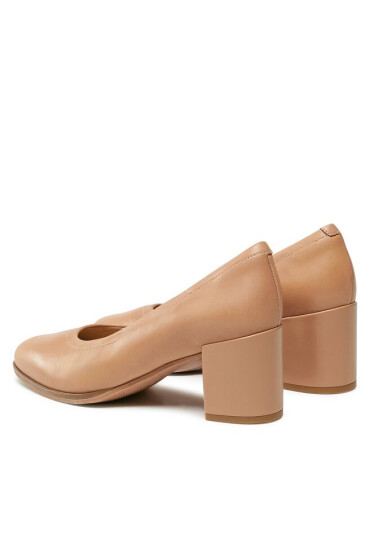 Clarks Обувки на ток Freva 55 Court 261709634 Бежов - Mera.bg