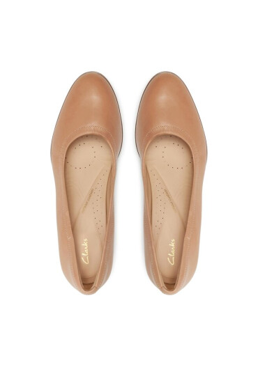 Clarks Обувки на ток Freva 55 Court 261709634 Бежов - Mera.bg