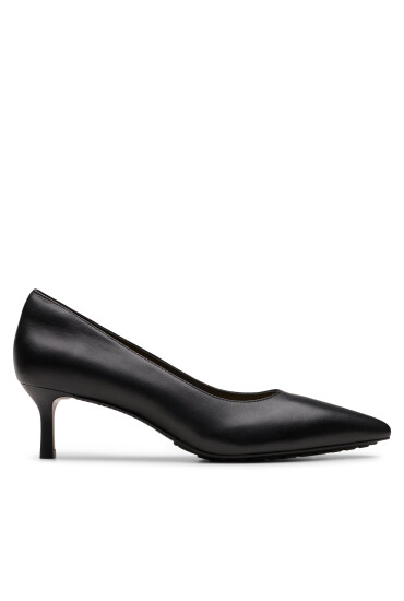 Clarks Обувки на ток Adela Court 26179296 Черен - Mera.bg