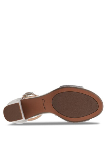 Clarks Сандали Deva Mae 26172737 Сребрист - Mera.bg