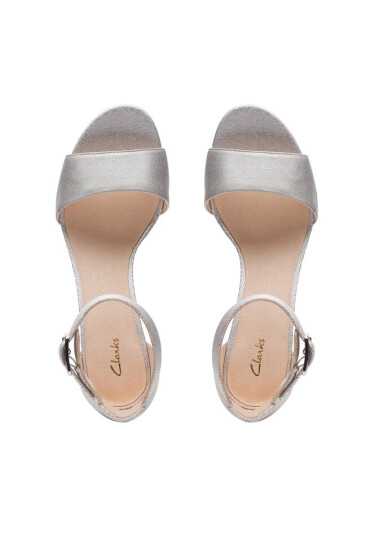 Clarks Сандали Deva Mae 26172737 Сребрист - Mera.bg