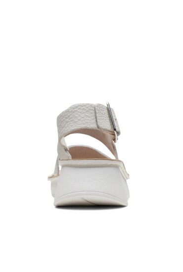 Clarks Сандали Velhill Strap Off White Lea - Mera.bg