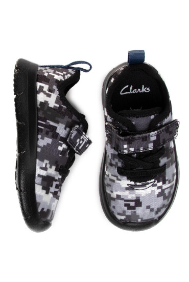 Clarks Сникърси Ath Flux T 261460207 Black Camo - Mera.bg