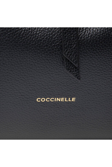 Coccinelle Дамска чанта - Mera.bg