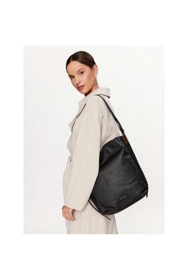 Coccinelle Дамска чанта M3A Estelle E1 M3A 14 01 01 Noir 001 - Mera.bg