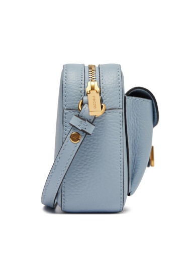 Coccinelle Дамска чанта MF6 Beat Soft E1 MF6 55 04 01 Светлосиньо - Mera.bg