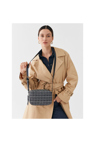 Coccinelle Дамска чанта N19 gleen E1 N19 15 02 01 Mul.M/Blu/M.Bl - Mera.bg
