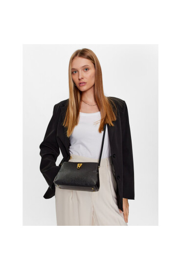 Coccinelle Дамска чанта N80 Beat Clutch E1 N80 19 02 01 Noir 001 - Mera.bg