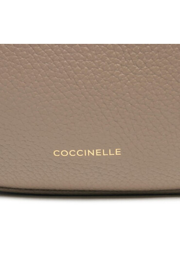 Coccinelle Дамска чанта NE0 priscilla E1 NE0 13 03 01 Warm Taupe N59 - Mera.bg