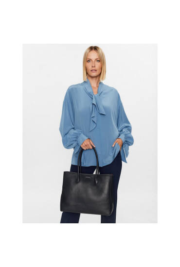 Coccinelle Дамска чанта NGP Farisa E1 NGP 11 01 01 Midnight Blue B29 - Mera.bg