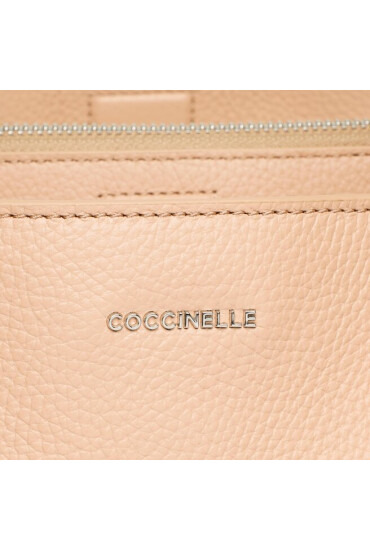 Coccinelle Дамска чанта NGP Farisa E1 NGP 11 01 01 Toasted N10 - Mera.bg