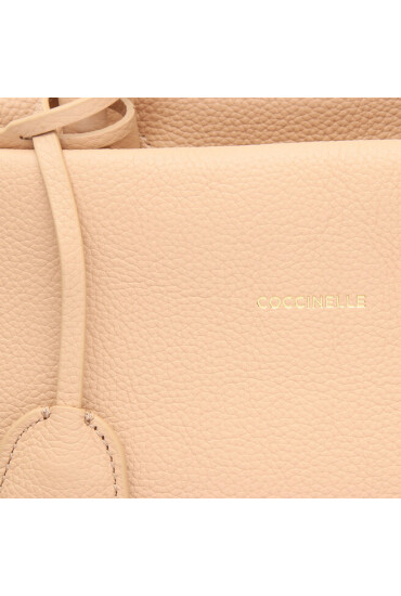 Coccinelle Дамска чанта NHF blue E1 NHF 18 02 01 Бежов - Mera.bg