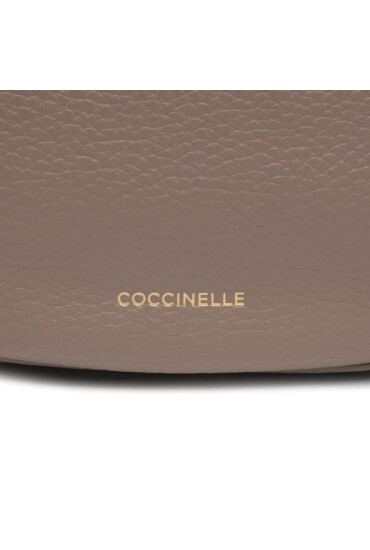 Coccinelle Дамска чанта P2F sunnie E1 P2F 13 02 01 Warm Taupe N59 - Mera.bg