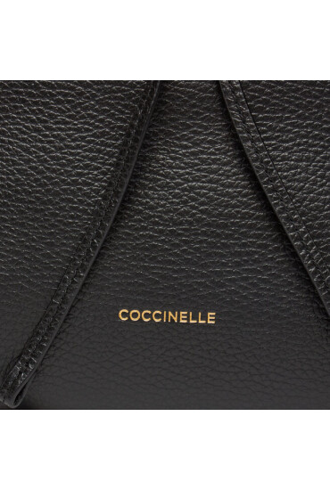 Coccinelle Дамска чанта Q9F eclyps E1 Q9F 23 01 01 Noir 001 - Mera.bg