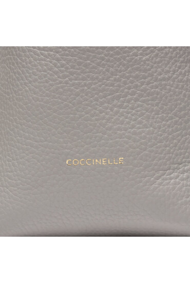Coccinelle Дамска чанта QHA brume E1 QHA 11 01 01 Light Grey Y08 - Mera.bg