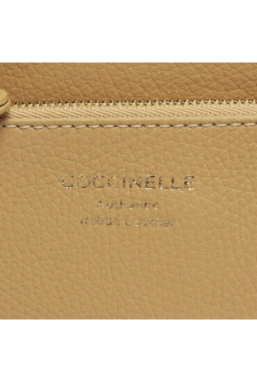 Coccinelle Дамска чанта QHA brume E1 QHA 11 02 01 Бежов - Mera.bg