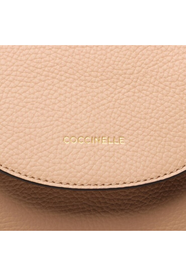 Coccinelle Раница MF6 Beat Sof E1 MF6 14 01 01 Toasted N10 - Mera.bg