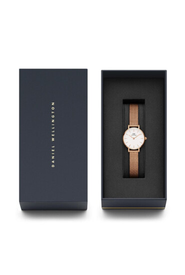 Daniel Wellington Часовник Petite Pressed DW00100447 Gold/Gold - Mera.bg