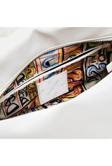 Desigual Дамска чанта 23SAXP64 1000 - Mera.bg