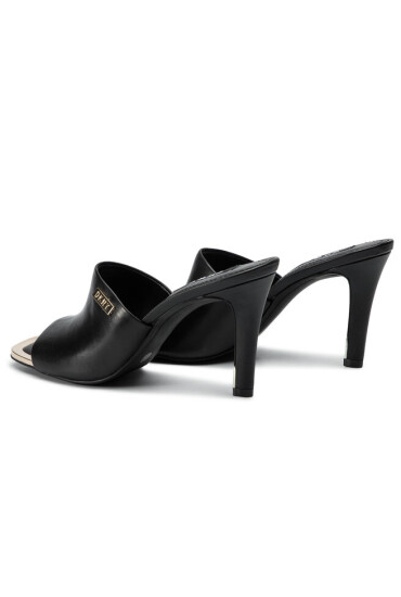 DKNY Чехли Bronx K1977666 Черен - Mera.bg