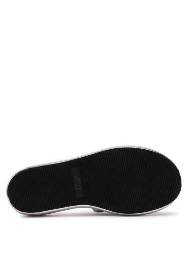 DKNY Чехли K1321021 SIL - Mera.bg