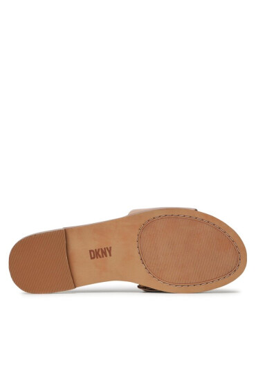 DKNY Чехли K1331561 B7Y - Mera.bg