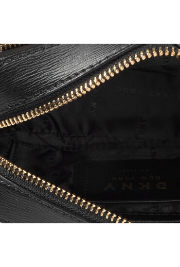 DKNY Дамска чанта Bryant Camera Bag R94E3F39 Blk/Gold BGD - Mera.bg