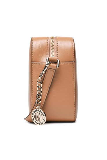 DKNY Дамска чанта Bryant Camera Bag R94E3F39 Cashew CSH - Mera.bg