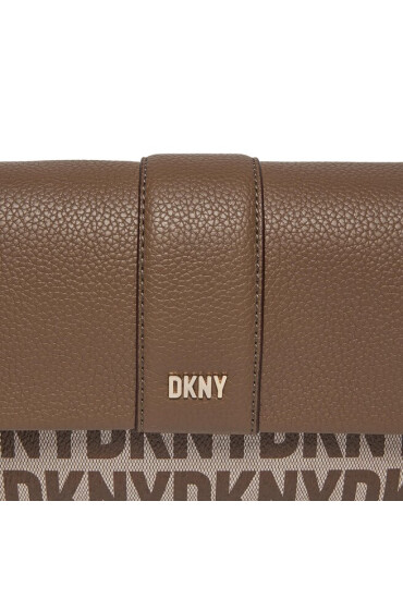 DKNY Дамска чанта Chriselle Flap Demi R33H2Z18 Chin/Truf 2ZJ - Mera.bg