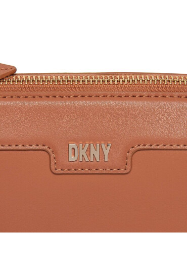 DKNY Дамска чанта Gramercy Sm Shoulder R333CY40 Кафяв - Mera.bg