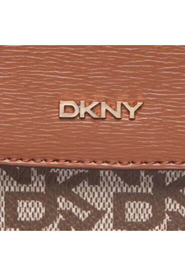 DKNY Раница Bryant Flap Backpack R21KJR76 Chino/Ceml - Mera.bg