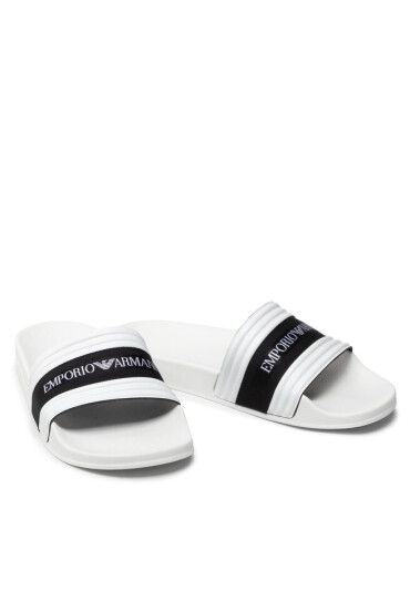 Emporio Armani Чехли - Mera.bg