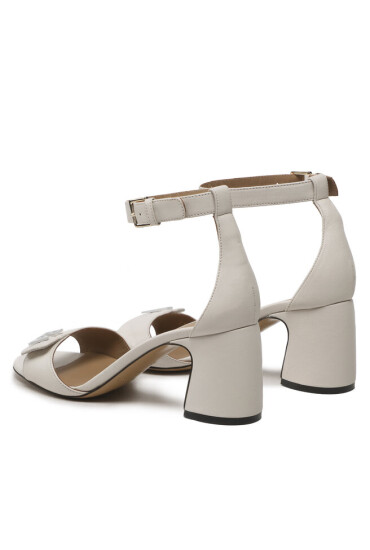 Emporio Armani Сандали X3P817 XF271 00395 Avorio - Mera.bg