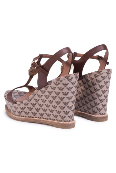 Emporio Armani Сандали X3U067 XM329 R783 Кафяв - Mera.bg