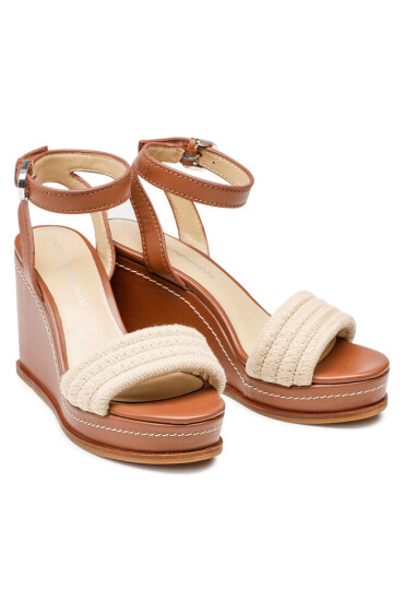 Emporio Armani Сандали X3U096 XN634 D358 Cuoio/Naturale - Mera.bg