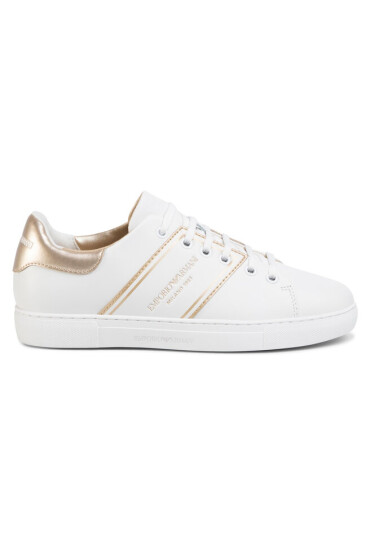 Emporio Armani Сникърси X3X096 XM090 P461 White/Lt. Gold - Mera.bg