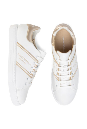 Emporio Armani Сникърси X3X096 XM090 P461 White/Lt. Gold - Mera.bg