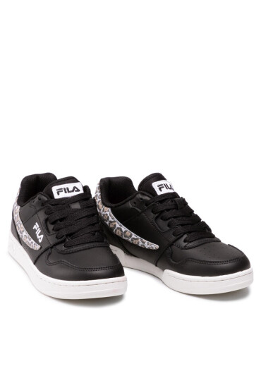 Fila Сникърси - Mera.bg
