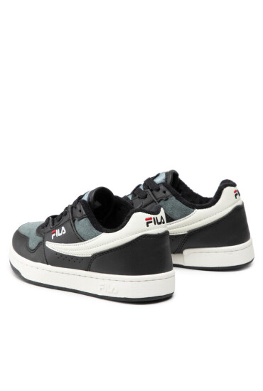 Fila Сникърси - Mera.bg