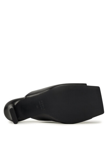 Furla Чехли Diamante YG31FUD-X30000-O6000-4-401-20-IT3500 S Черен - Mera.bg
