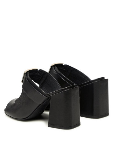 Furla Чехли Zoe YG45FZE-Y62000-O6000-1-007-20-IT Черен - Mera.bg